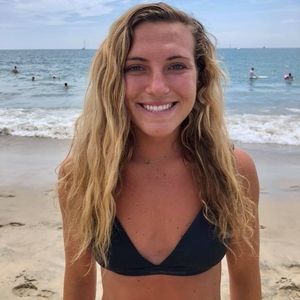 Meet your Posher, Jenn